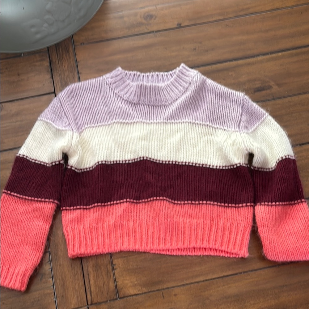 art class Pink and Cream Sweater with Chunky Knit Design